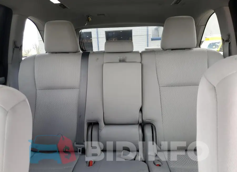 5TDBKRFH7FS145708 Photo# 10