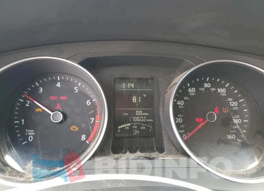 3VW1K7AJ5FM249931 Photo# 9