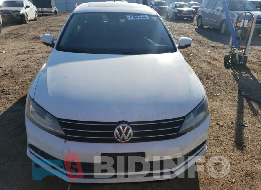 3VWDB7AJ9HM201753 Photo# 5