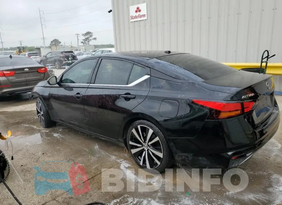 1N4BL4CV6KC165184 Photo# 2