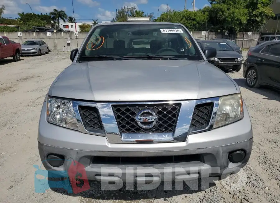 1N6BD0CT9JN753496 Photo# 5