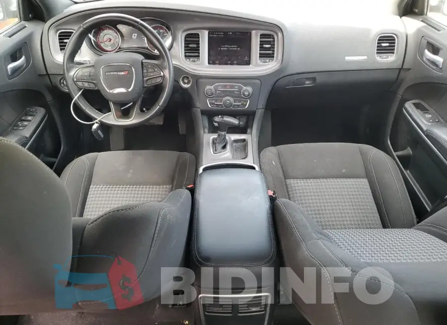 2C3CDXBG4PH635933 Photo# 8