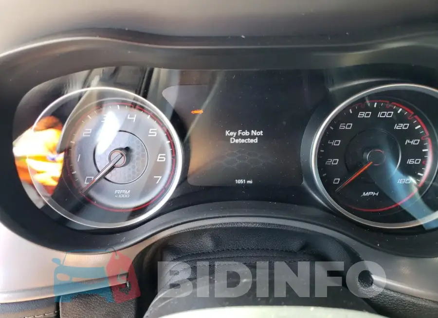 2C3CDXGJ3PH672914 Photo# 9