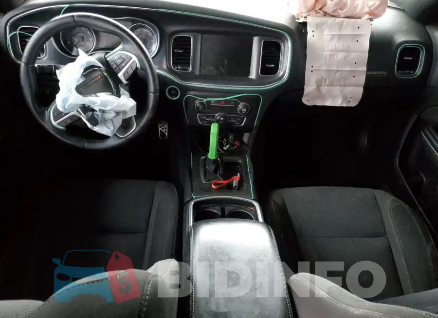 2C3CDXHG7GH174167 Photo# 8