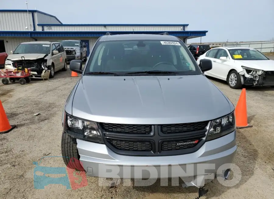 3C4PDCAB5LT250801 Photo# 5