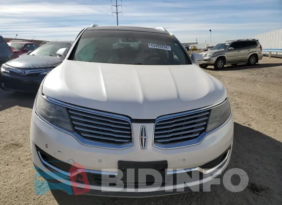 2LMTJ8LP7GBL57315 Photo# 5