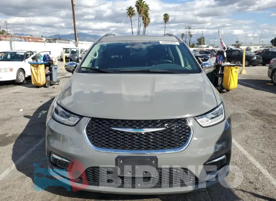 2C4RC1S75MR510841 Photo# 5