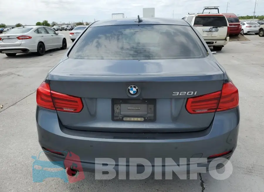 WBA8E1G53JNU92813 Photo# 6