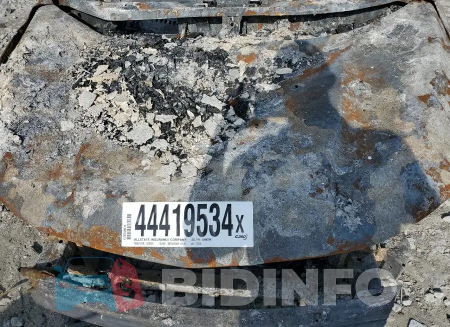 1G1JG6SH8H4173784 Photo# 11
