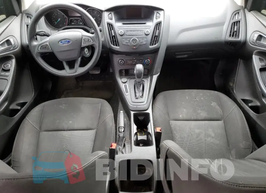 1FADP3E29GL262137 Photo# 8