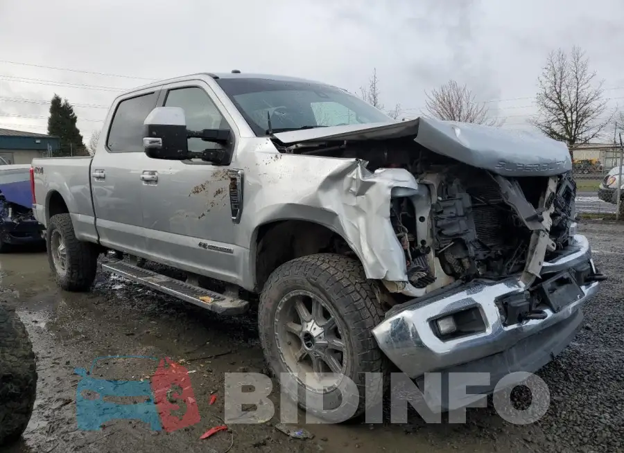 1FT8W3BT7JEB01387 Photo# 4