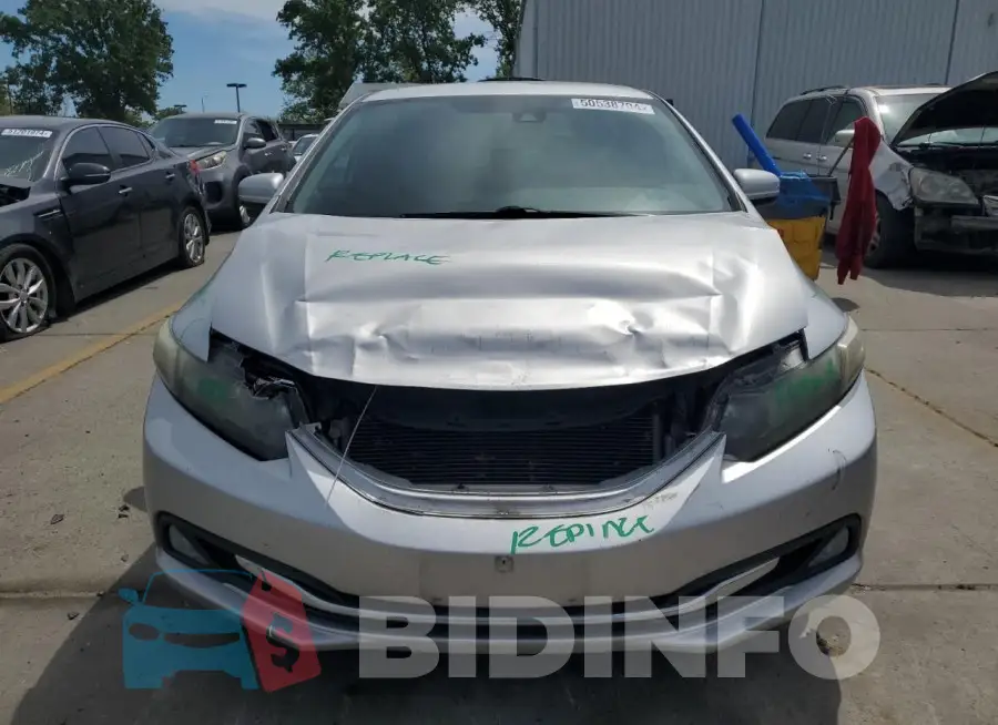 19XFB4F28FE201102 Photo# 5