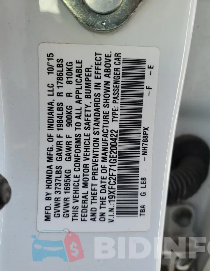 19XFC2F71GE200422 Photo# 12