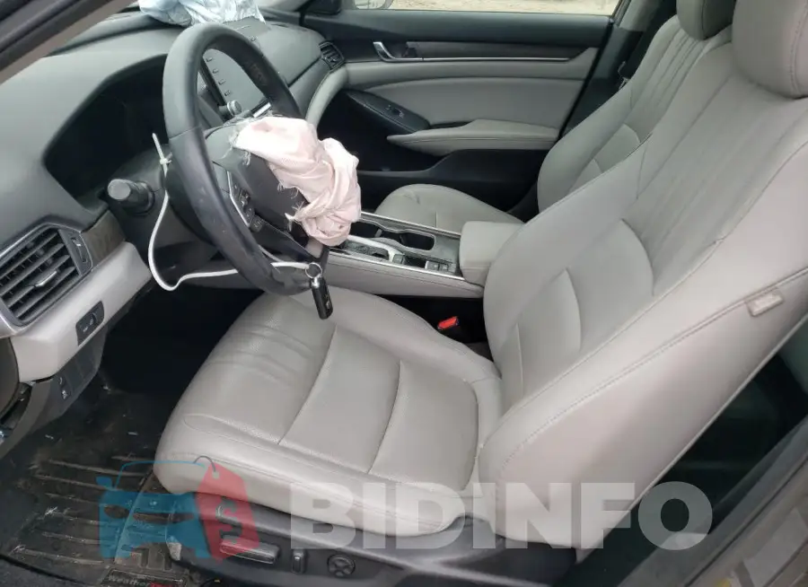 1HGCV1F50JA037537 Photo# 7