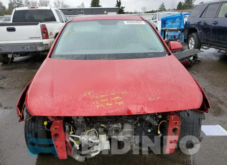 3KPC24A31KE064159 Photo# 5