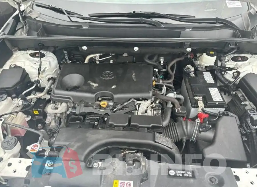 2T3P1RFV9MC142840 Photo# 7