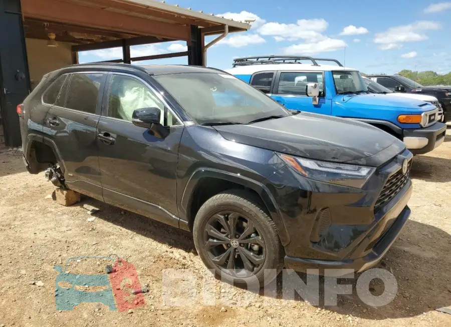 JTM16RFV3PJ032584 Photo# 4