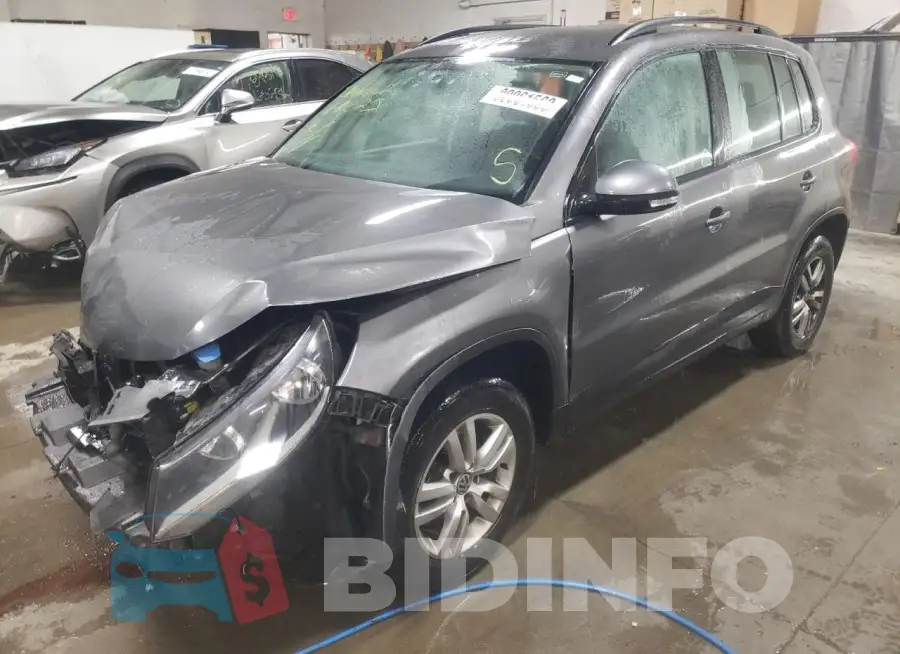 WVGBV7AX6FW517948 Photo# 1