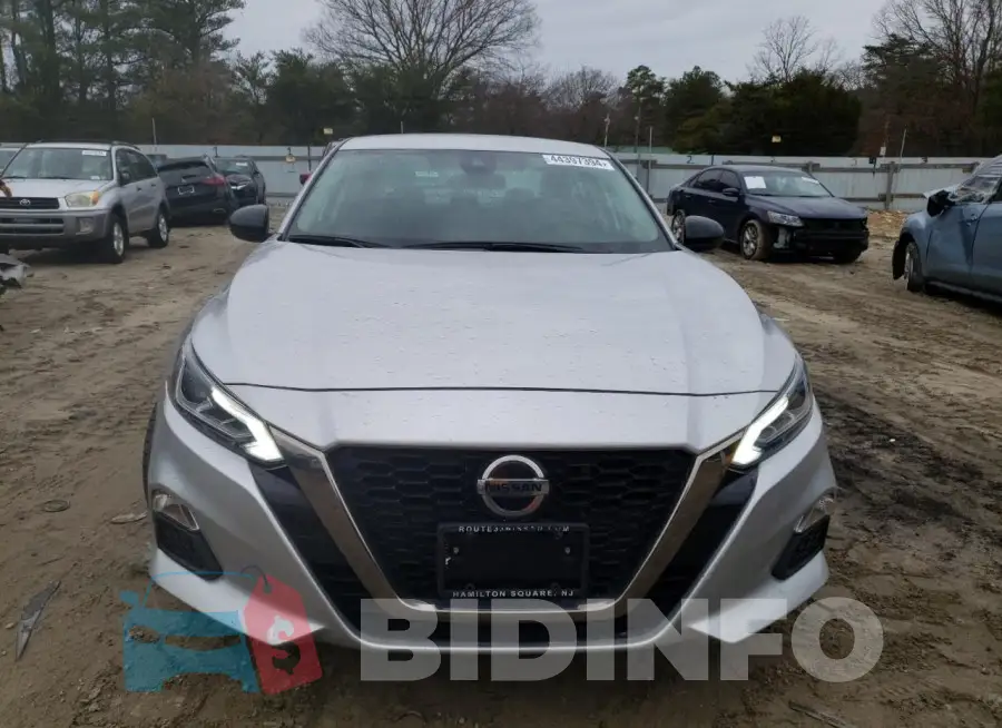 1N4BL4CV3LC176242 Photo# 5