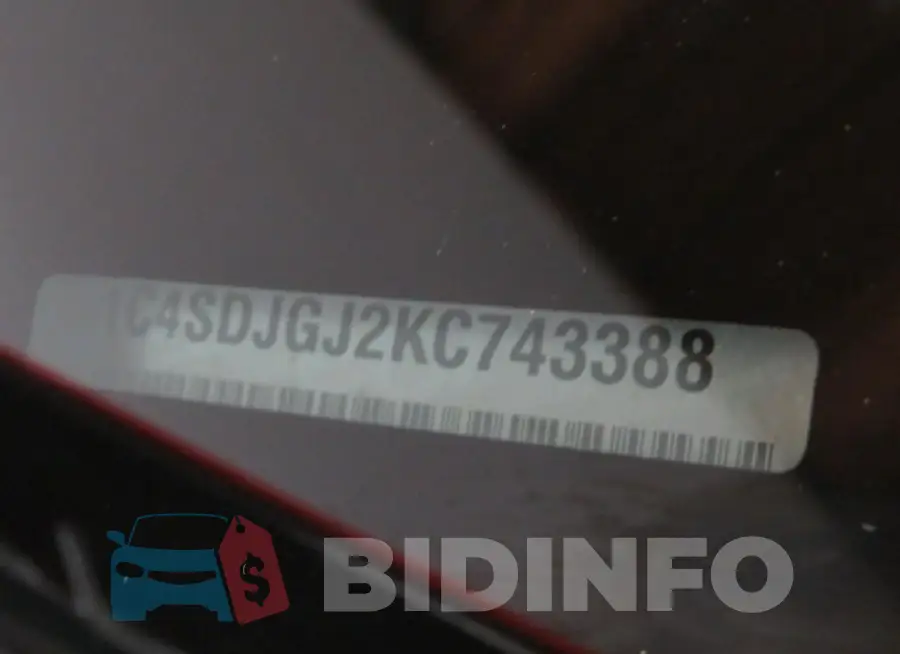 1C4SDJGJ2KC743388 Photo# 10