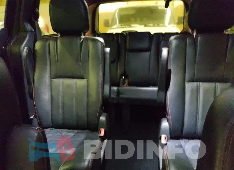 2C4RDGEG4KR674073 Photo# 10