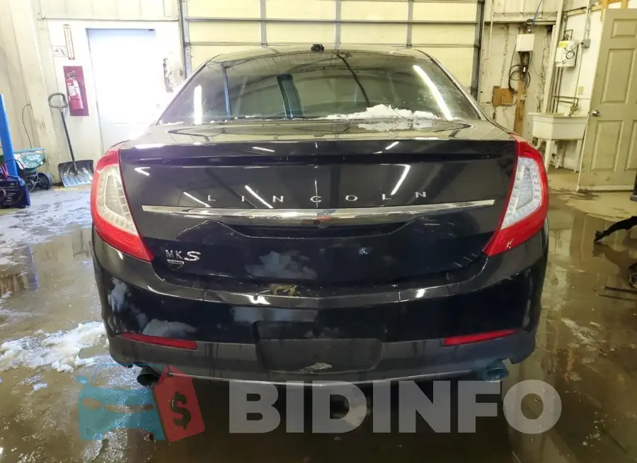 1LNHL9FT8FG608635 Photo# 6
