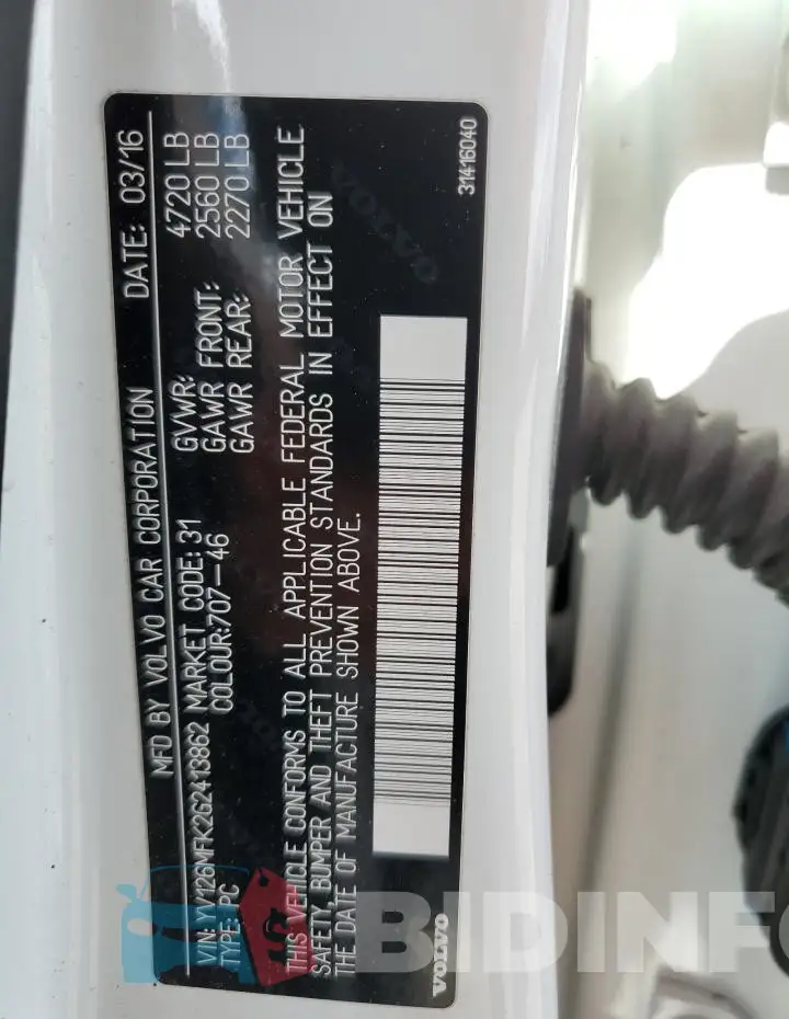 YV126MFK2G2413862 Photo# 13
