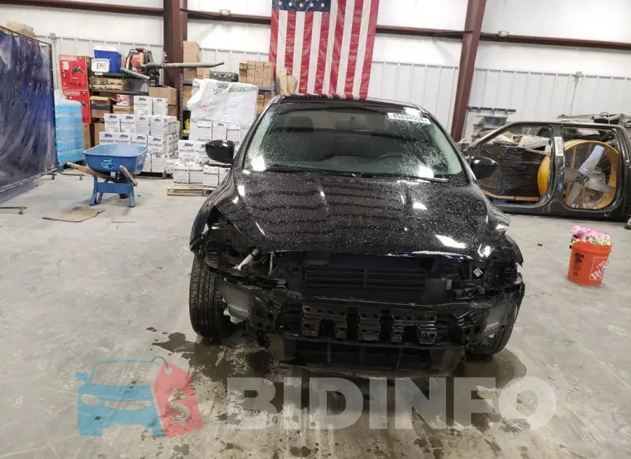 1FADP3E2XHL214549 Photo# 5