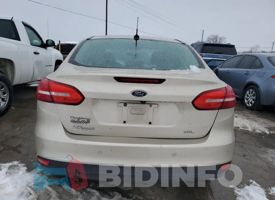 1FADP3H27JL238065 Photo# 6