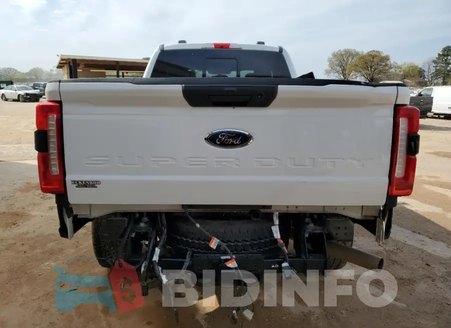 1FT8X2BN6PEC39939 Photo# 6