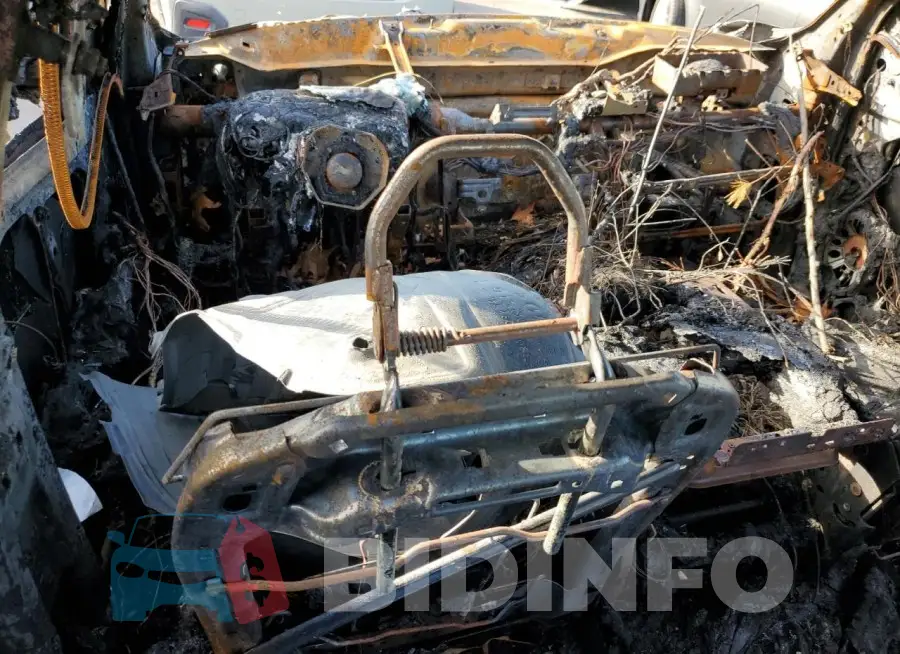 1C6SRFMT9NN131046 Photo# 8