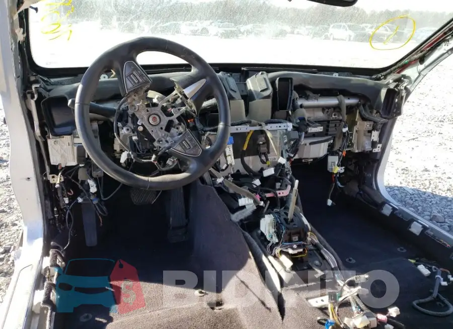 JN1EV7AP7LM208047 Photo# 8