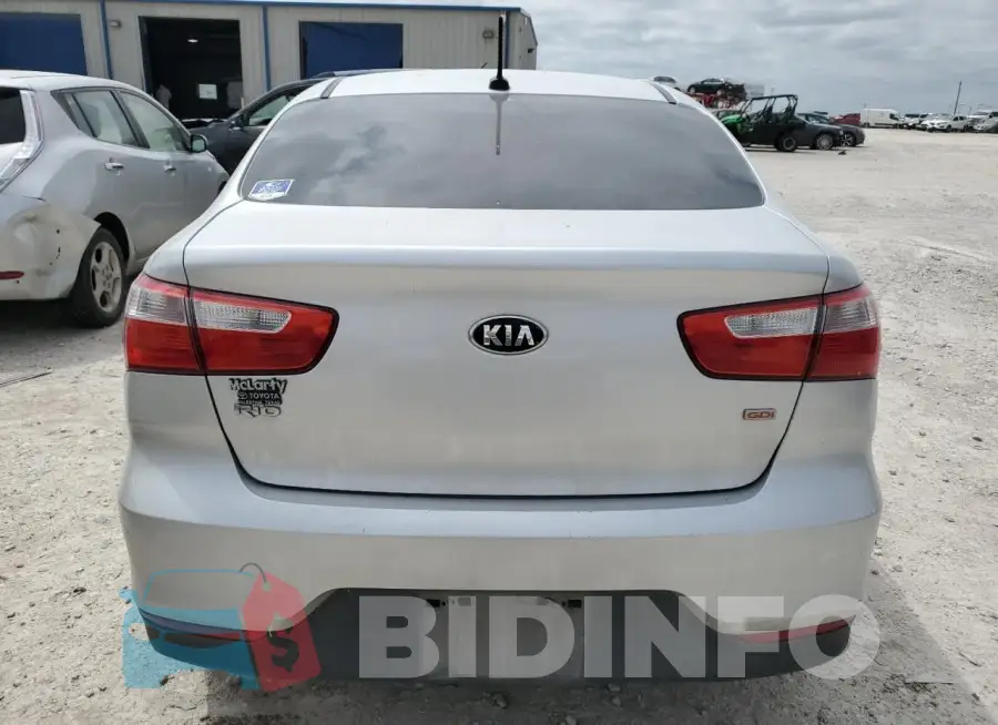 KNADM4A35G6620935 Photo# 6