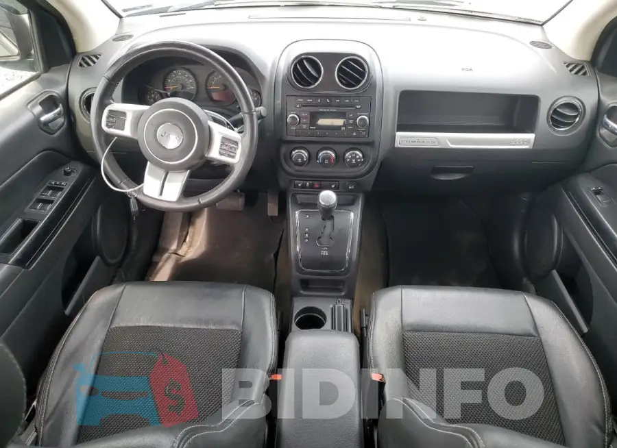 1C4NJCBA5HD173835 Photo# 8
