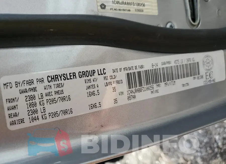 1C4NJRAB6FD100256 Photo# 14
