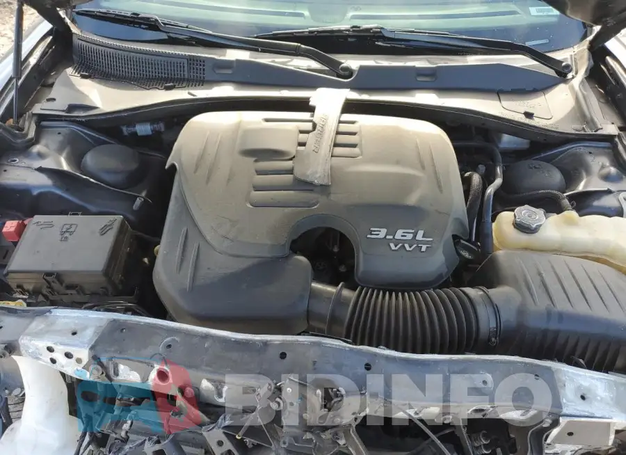 2C3CDXBG1KH698996 Photo# 11