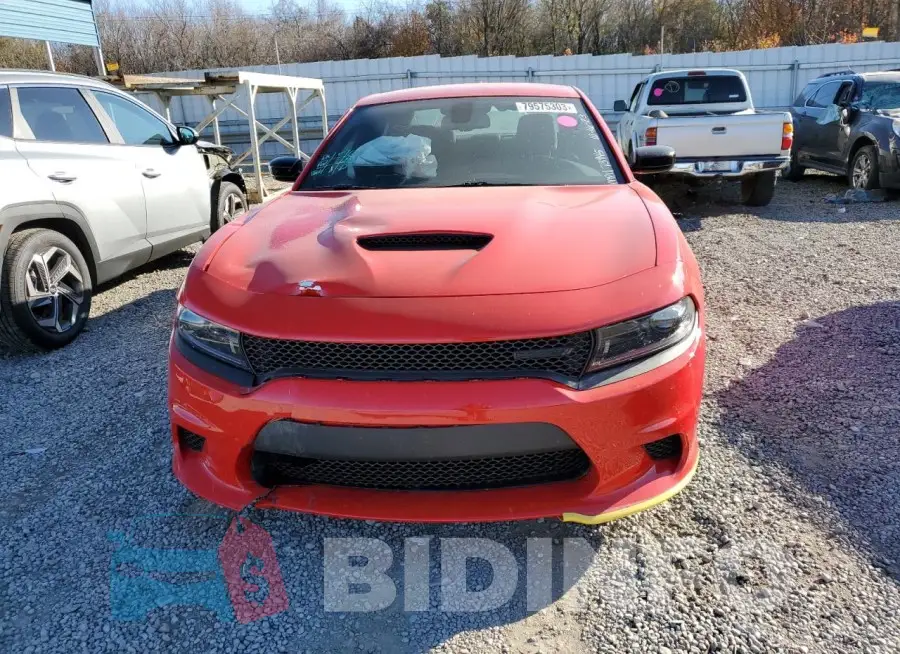 2C3CDXCT7PH576498 Photo# 5