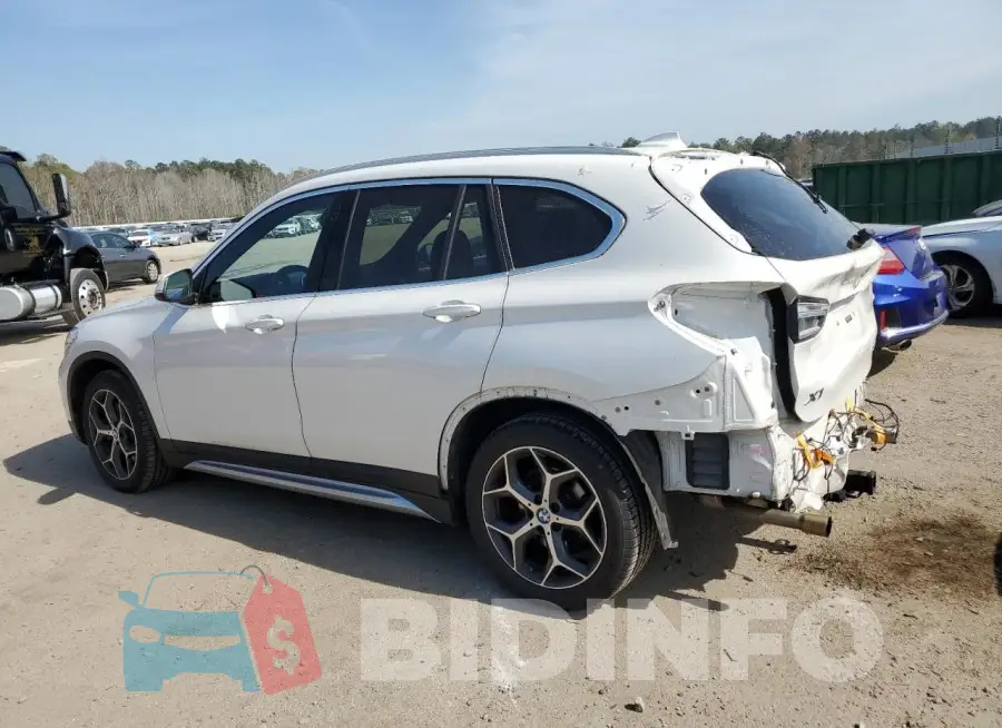 WBXHT3C50K5L91176 Photo# 2