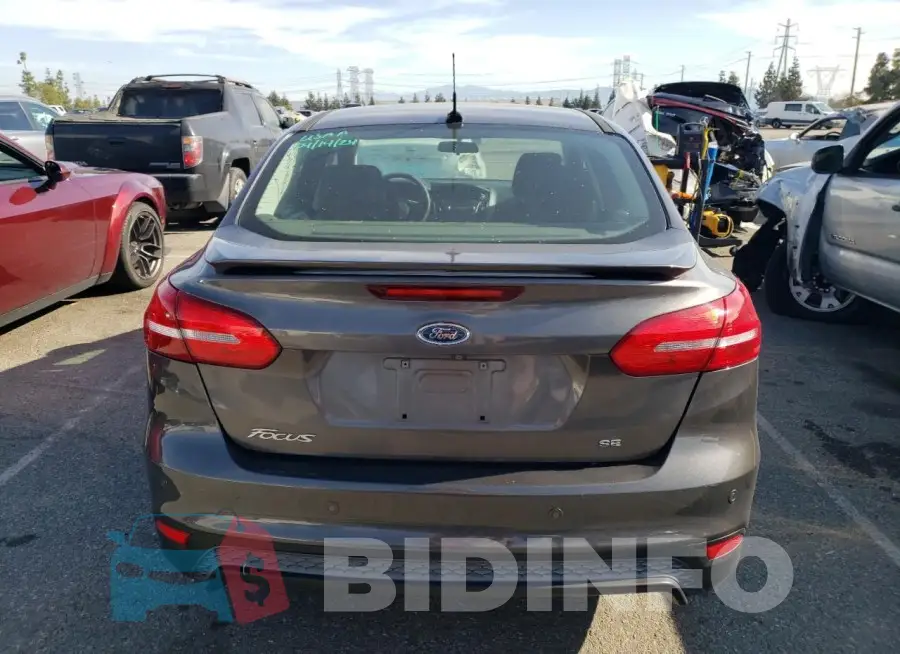 1FADP3F24GL212910 Photo# 6