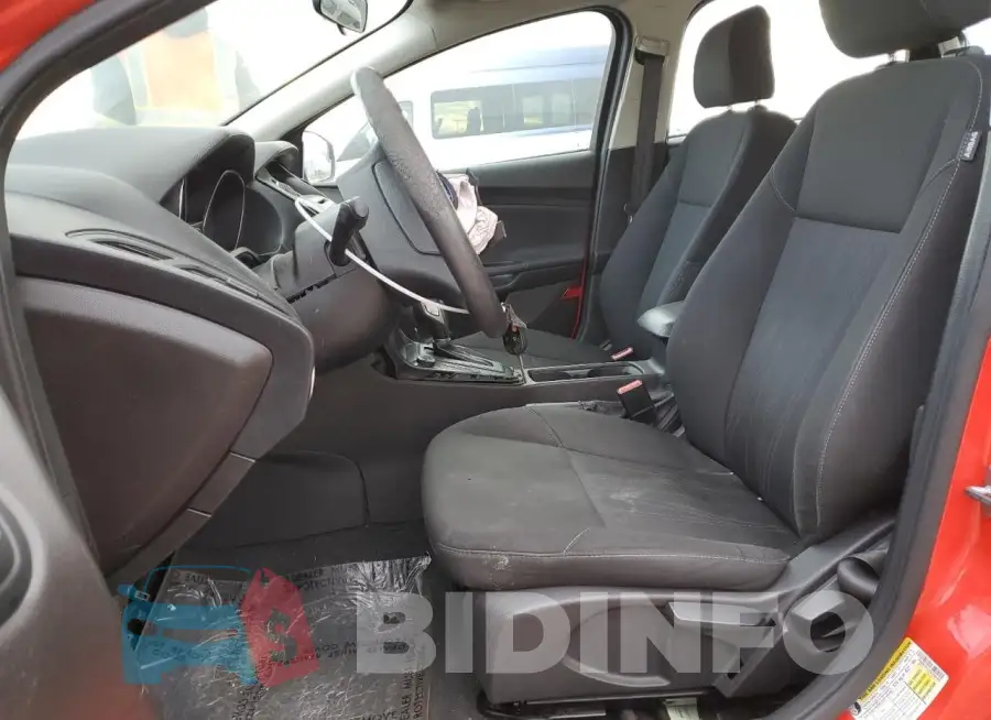 1FADP3F24GL258186 Photo# 7