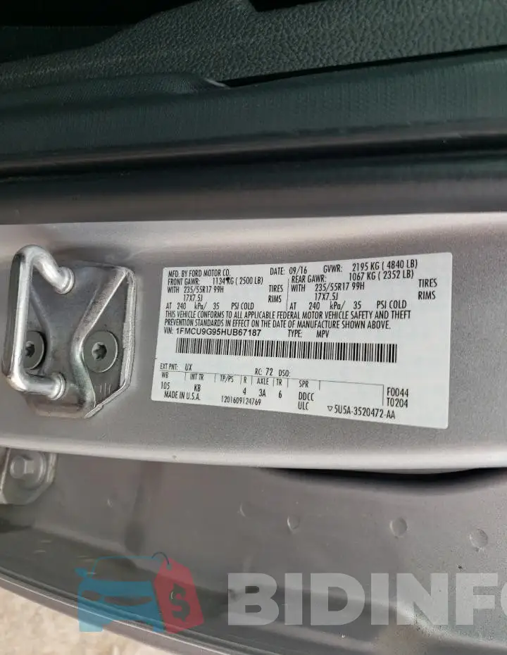1FMCU9G95HUB67187 Photo# 14