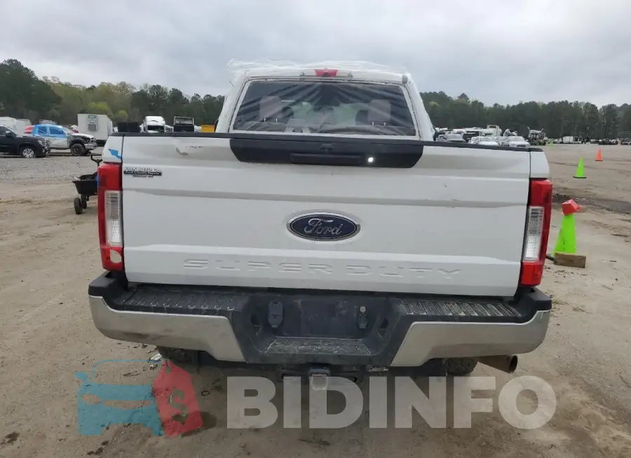 1FT7W2B64JEB87645 Photo# 6
