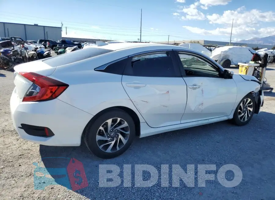 19XFC2F70HE077732 Photo# 3