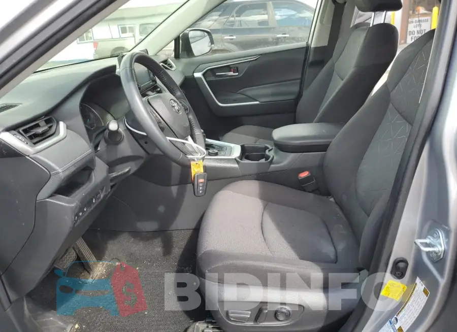 JTMRWRFV2MD113928 Photo# 7