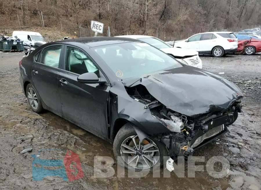 3KPF24AD8NE446814 Photo# 4