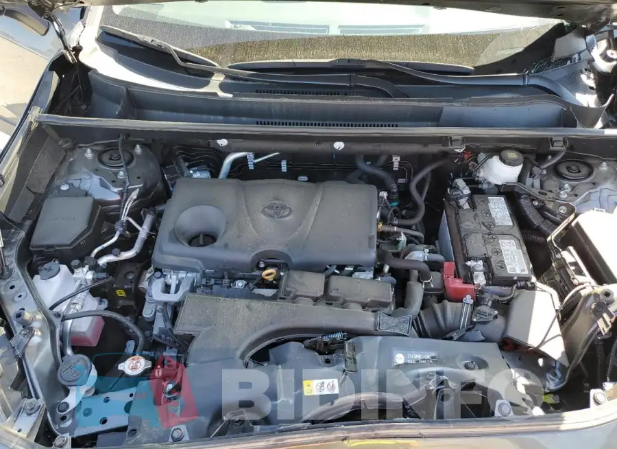2T3C1RFV8MC172894 Photo# 12