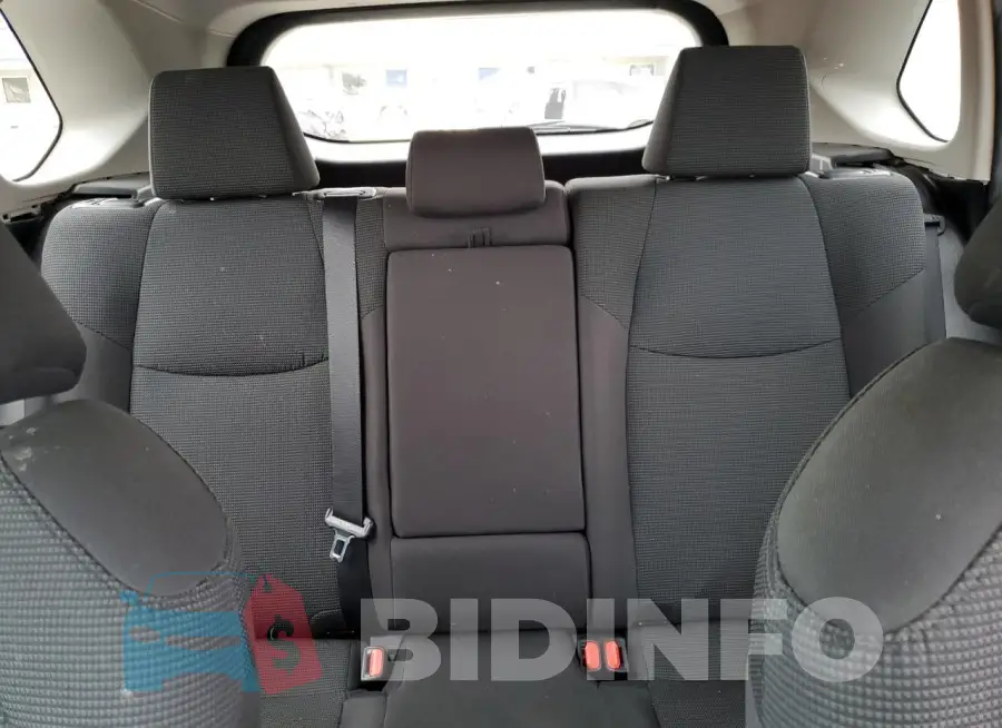 2T3K1RFV6MW148622 Photo# 10