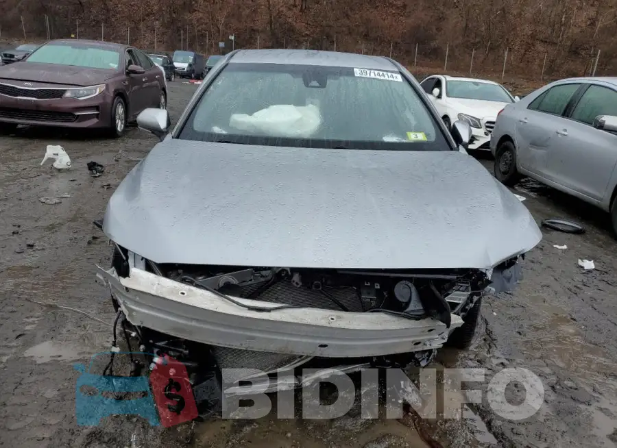 4T1JZ1FB2LU048956 Photo# 5