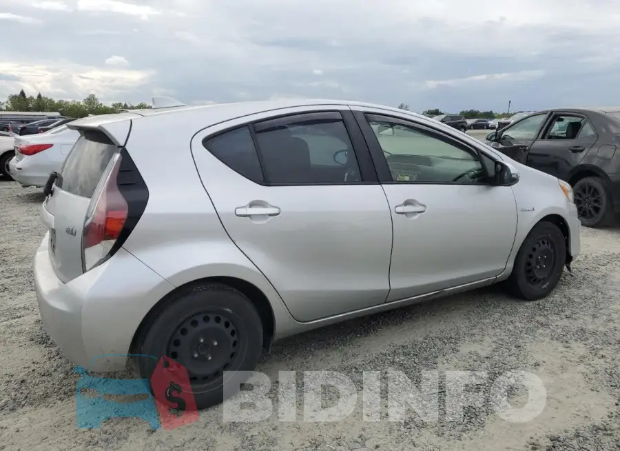 JTDKDTB36F1585353 Photo# 3