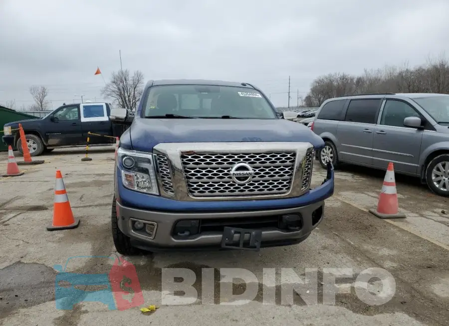 1N6AA1E5XHN537143 Photo# 5